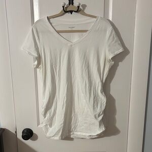 Old Navy Women's V-Neck Maternity Tee